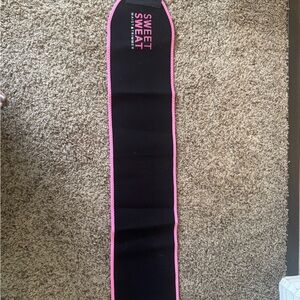 Sweet Sweat Black Waist Trimmer with Pink Trim